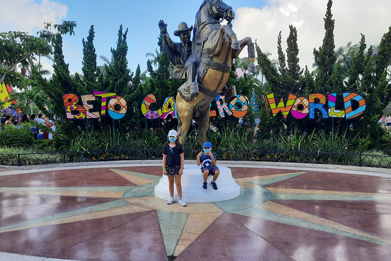 BETO CARRERO WORLD